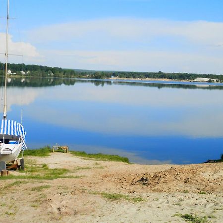 Studio Suite Near Lake With Jacuzzi Sumy Exterior foto